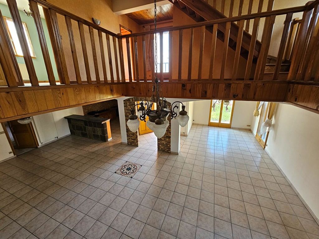 Achat maison à vendre 5 chambres 175 m² - Clermont-Ferrand