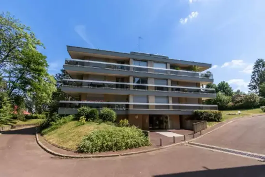 Achat appartement à vendre 5 pièces 135 m² - Montmorency