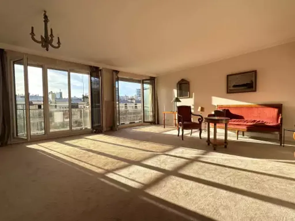 Achat appartement à vendre 5 pièces 107 m² - Paris 15ème arrondissement