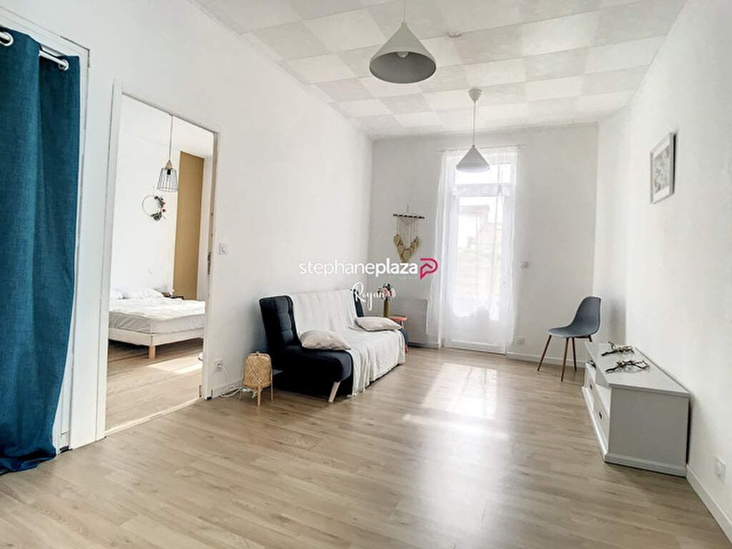 Achat maison à vendre 3 chambres 83 m² - Royan