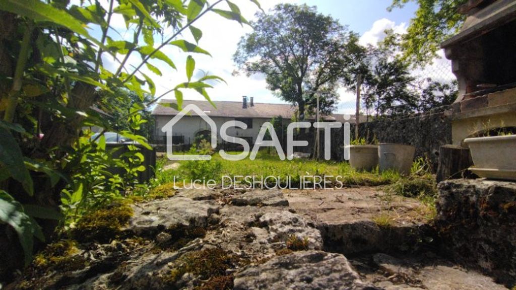 Achat maison à vendre 1 chambre 90 m² - Saint-Hymetière
