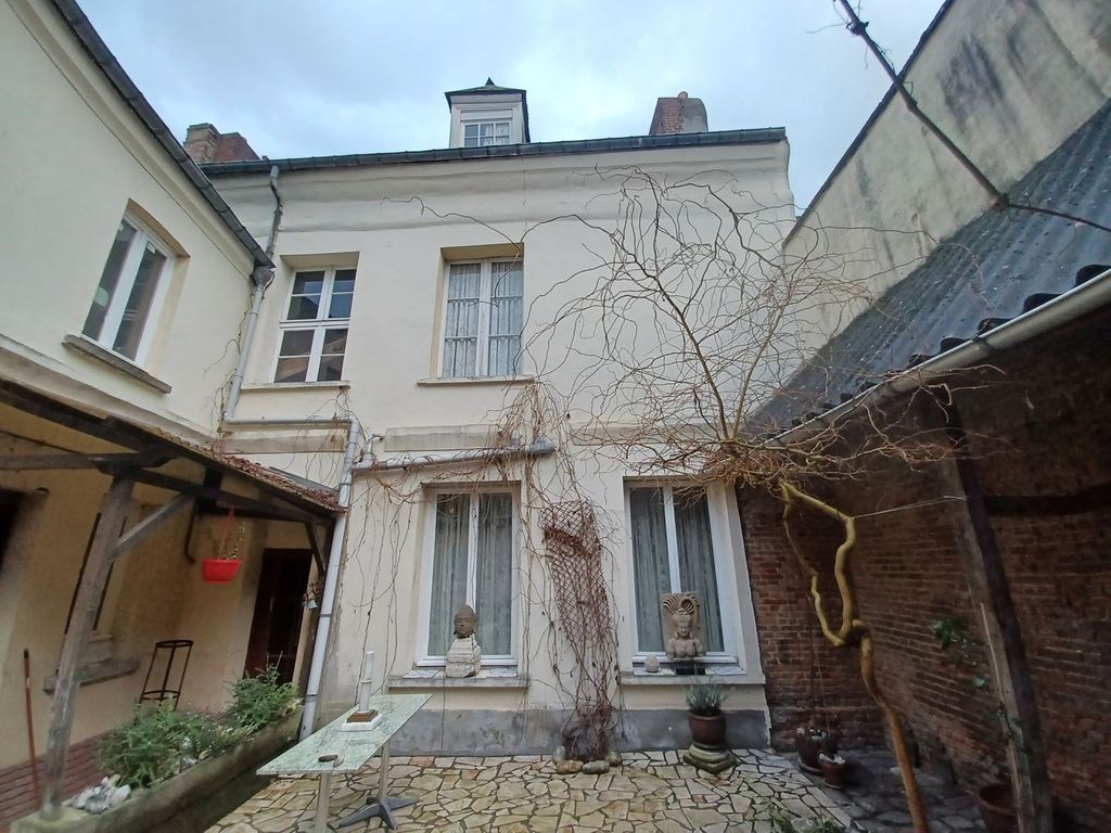 Achat maison à vendre 3 chambres 179 m² - Abbeville