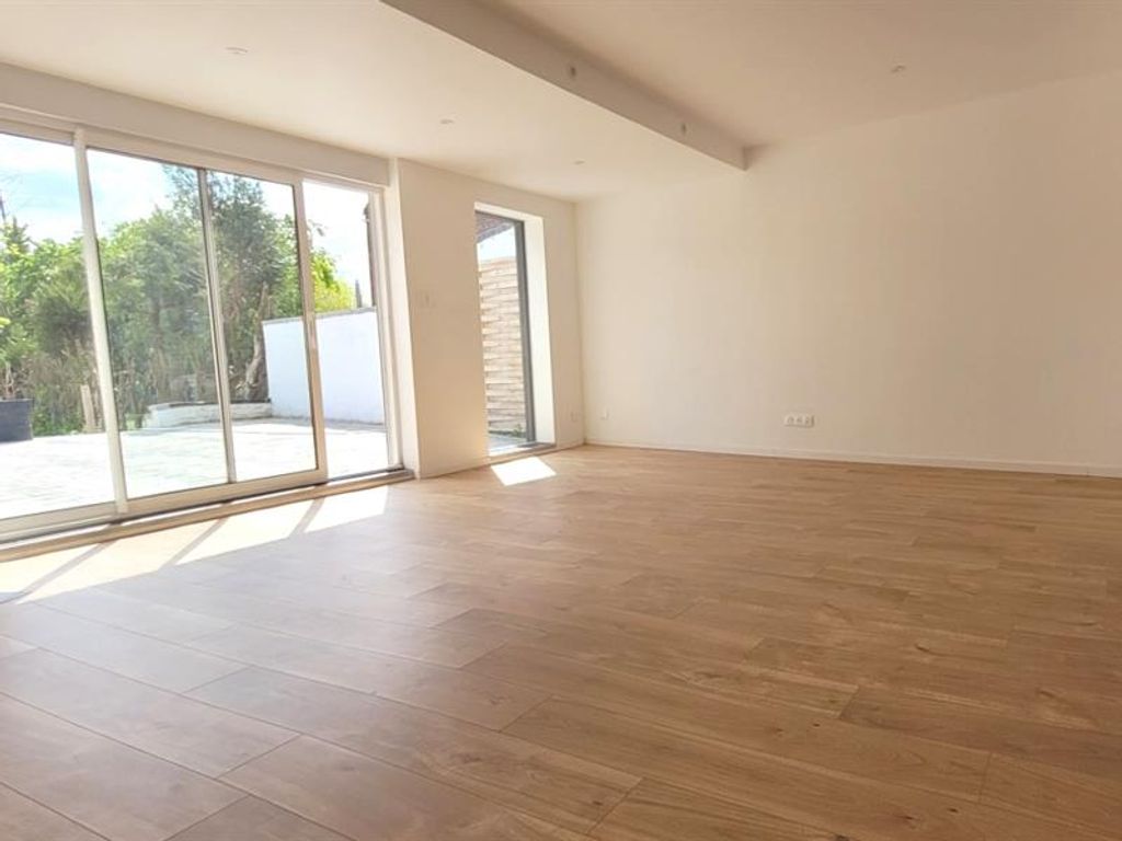 Achat maison à vendre 4 chambres 176 m² - Raimbeaucourt