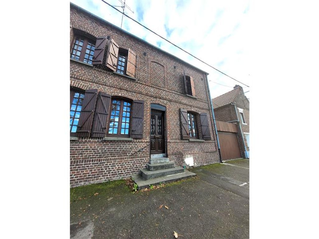 Achat maison à vendre 4 chambres 125 m² - Cambrai