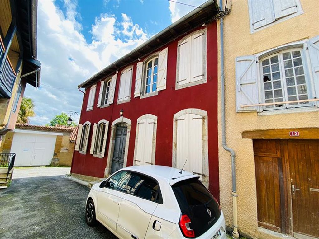 Achat maison à vendre 6 chambres 238 m² - Castelnau-Magnoac