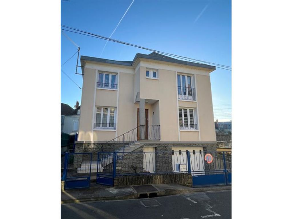 Achat maison à vendre 3 chambres 135 m² - Châtellerault