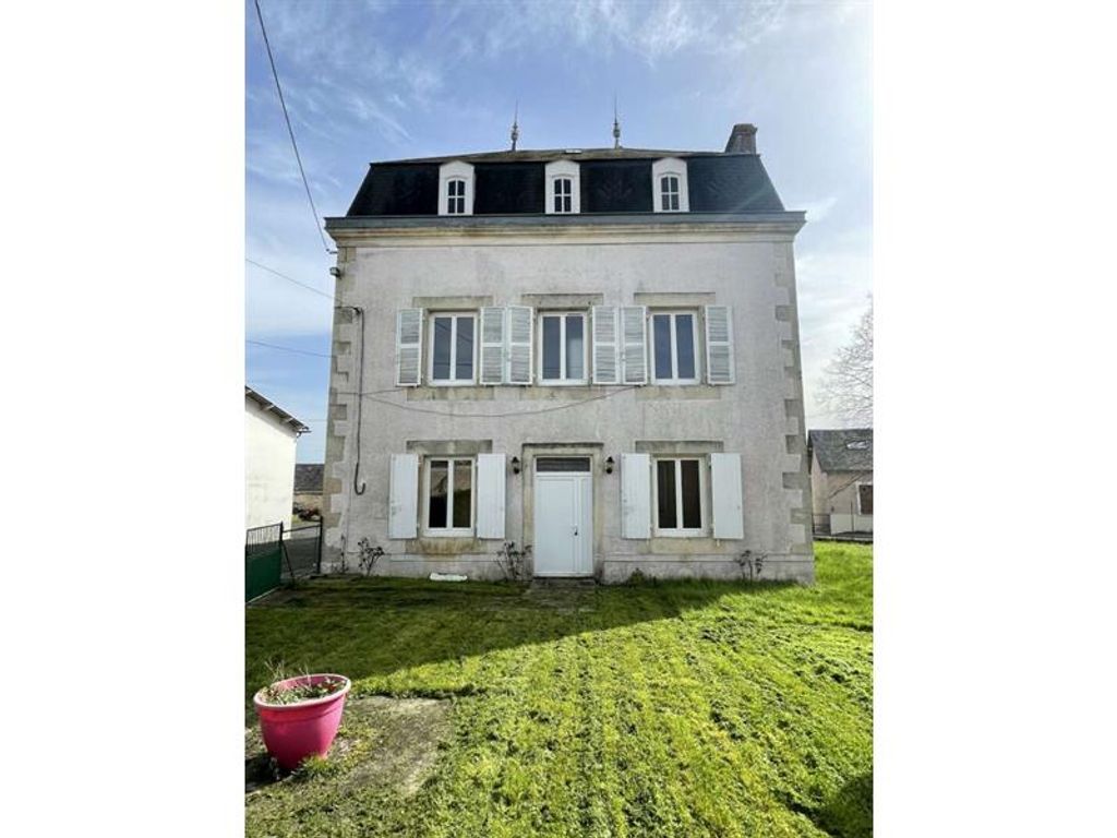 Achat maison à vendre 3 chambres 138 m² - Saint-Pierre-d'Exideuil