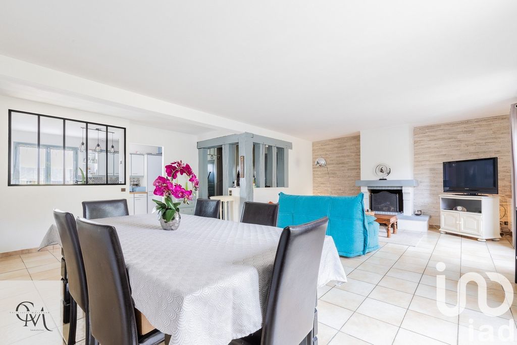 Achat maison à vendre 6 chambres 163 m² - Palaiseau