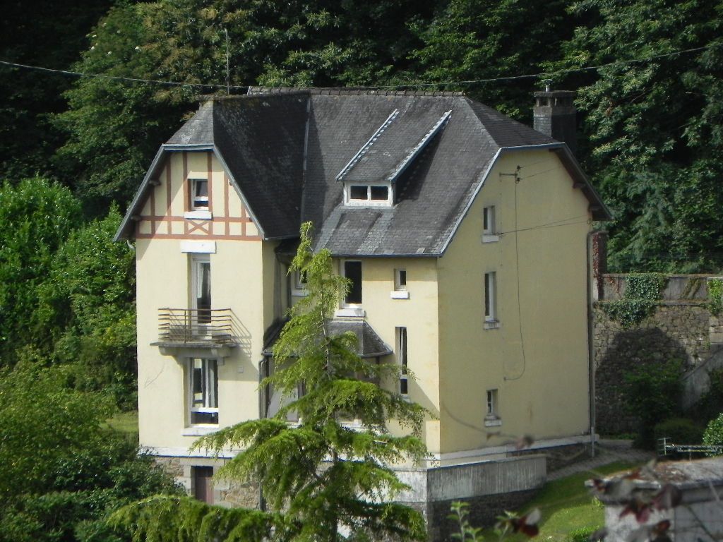 Achat maison à vendre 5 chambres 174 m² - Morlaix