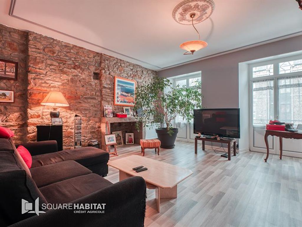 Achat appartement à vendre 4 pièces 120 m² - Fougères