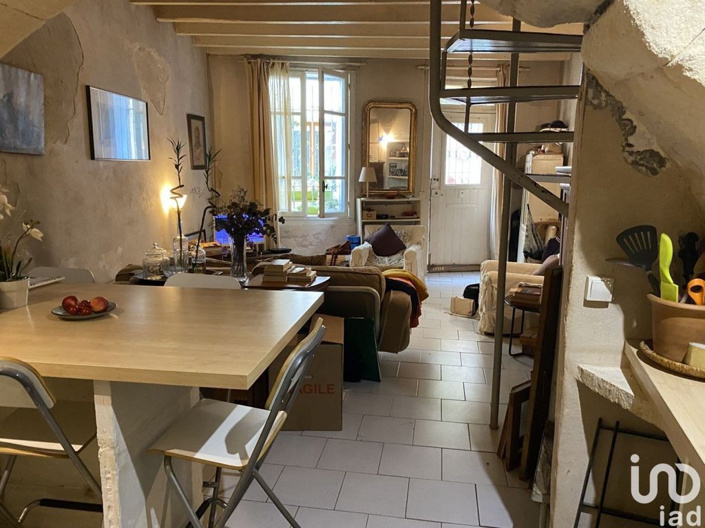 Achat maison à vendre 2 chambres 52 m² - Arles