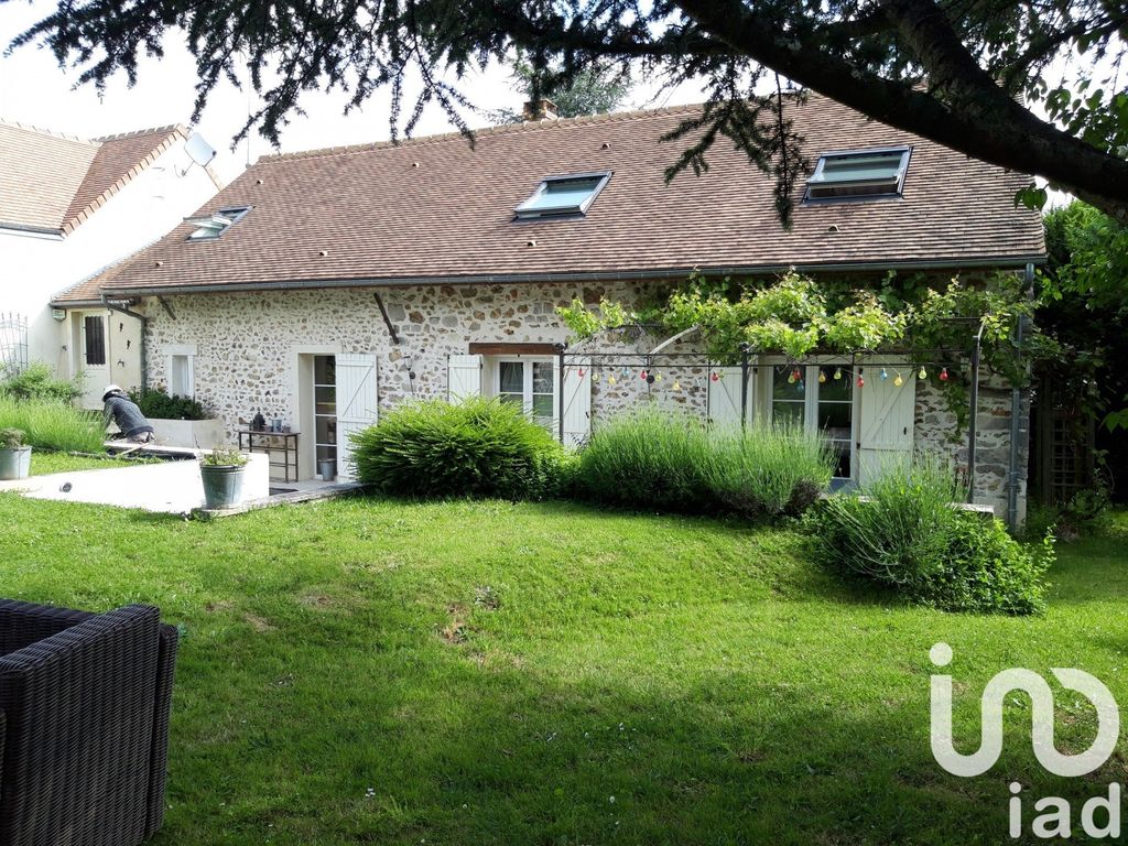 Achat maison à vendre 3 chambres 145 m² - Fontenay-lès-Briis