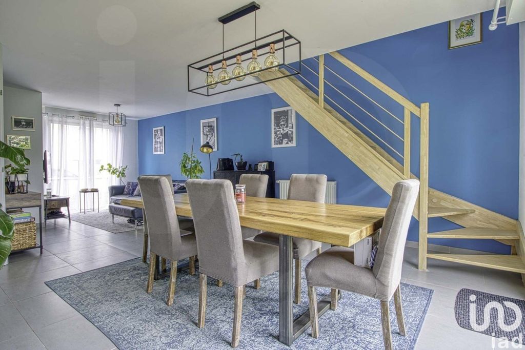 Achat maison à vendre 3 chambres 103 m² - Aubergenville