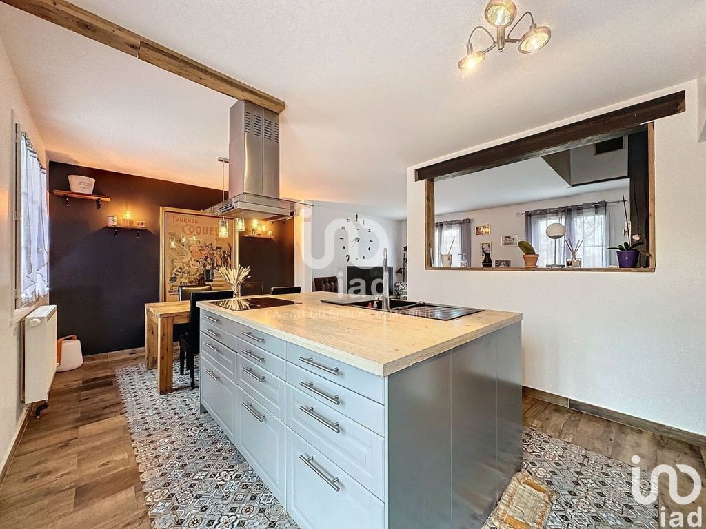 Achat maison à vendre 5 chambres 127 m² - Dammarie-les-Lys