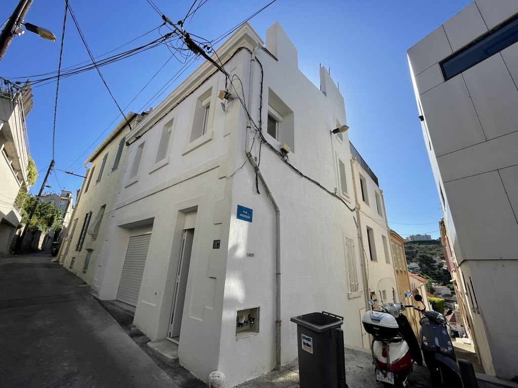 Achat maison à vendre 2 chambres 77 m² - Marseille 7ème arrondissement
