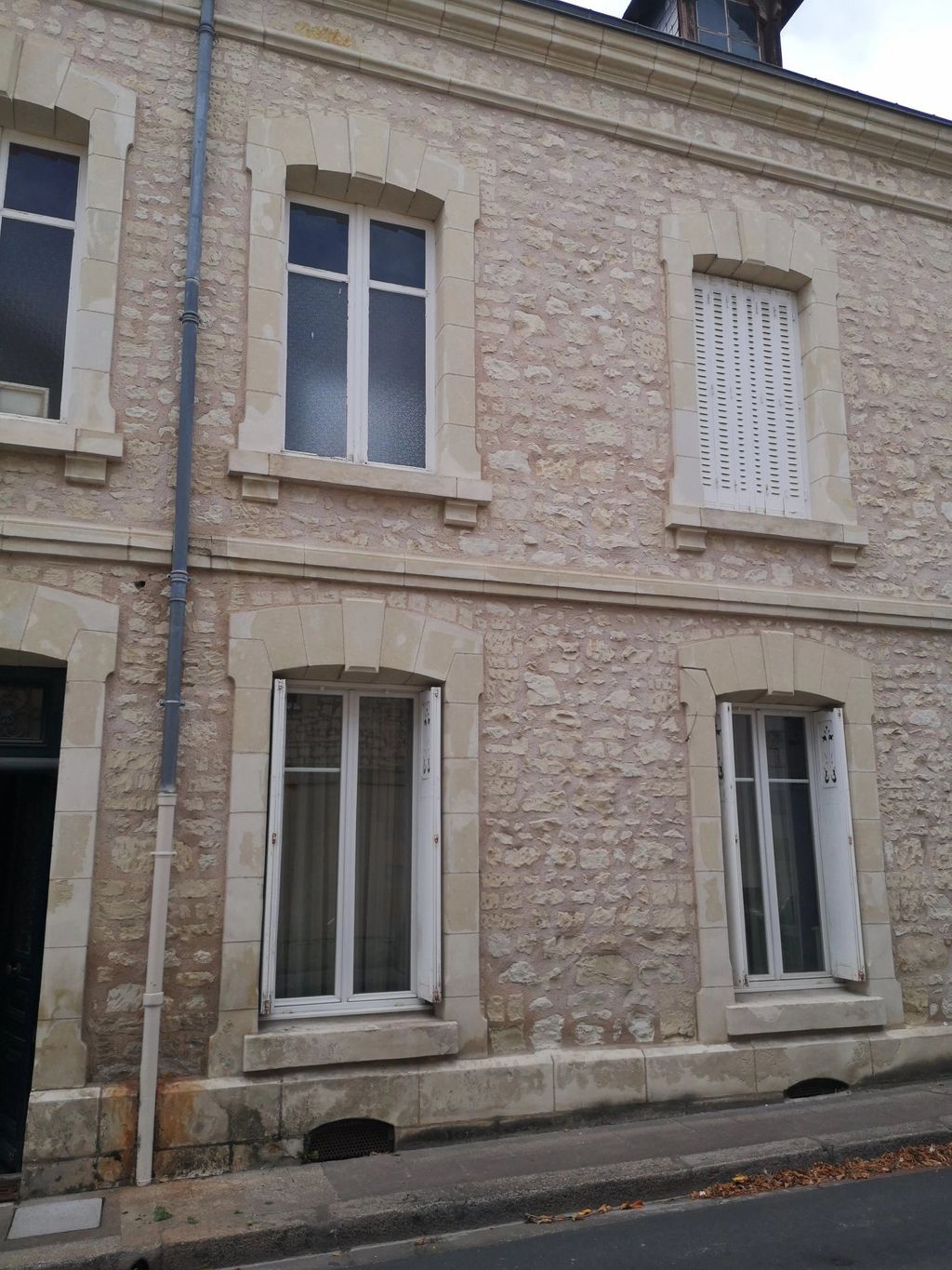 Achat maison à vendre 2 chambres 110 m² - Thouars