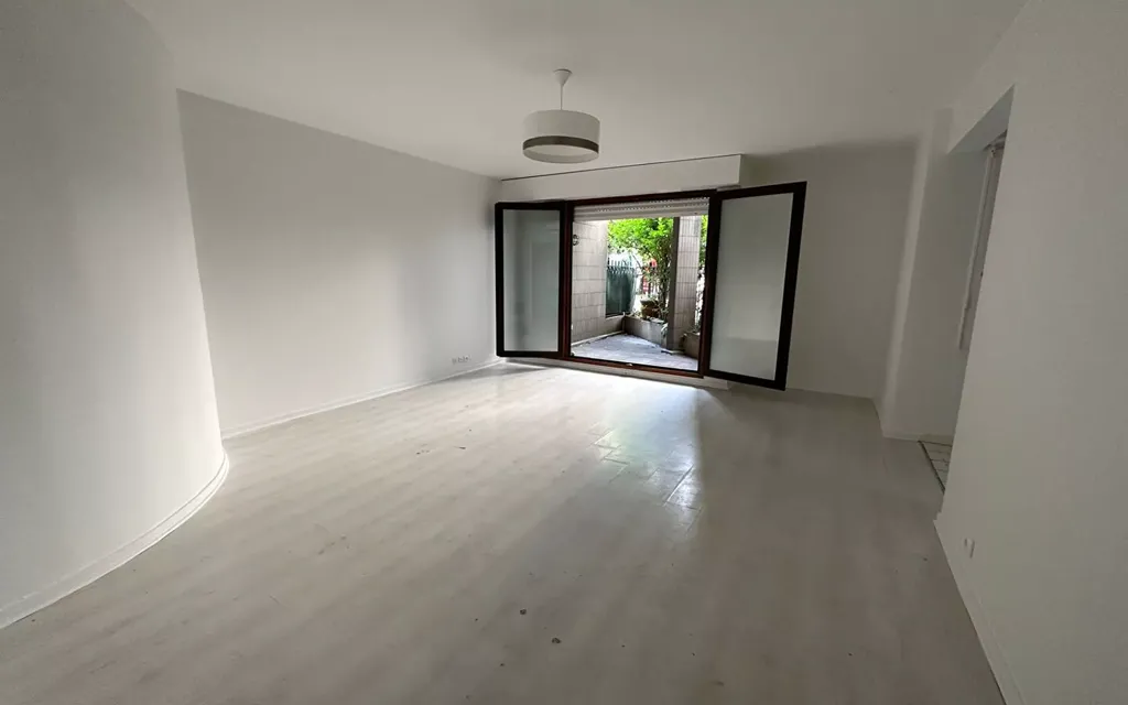 Achat studio à vendre 44 m² - Charenton-le-Pont