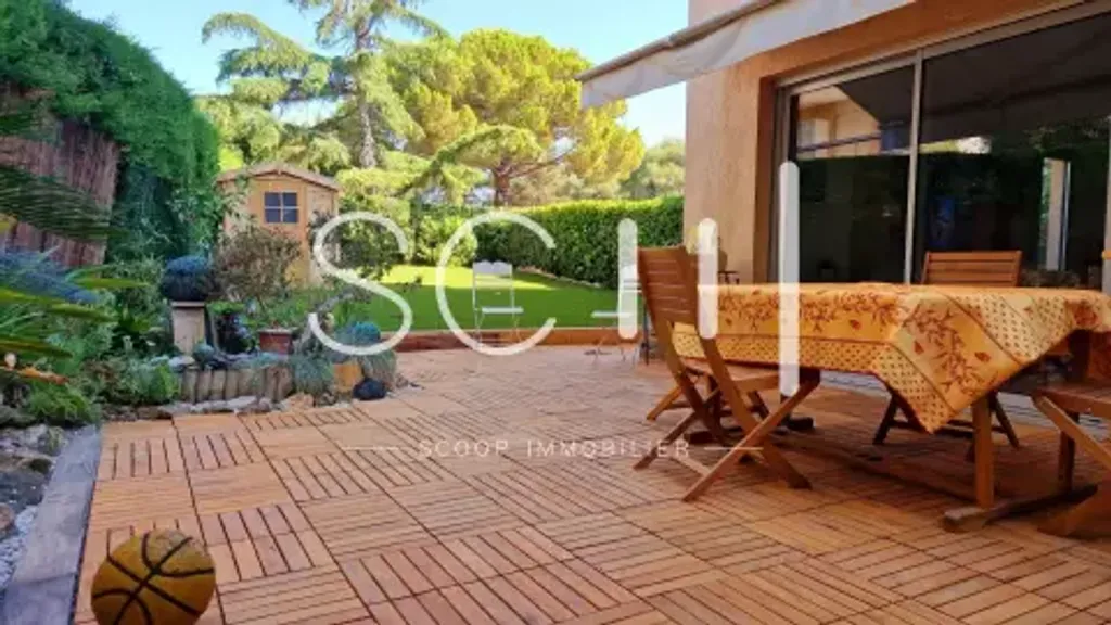 Achat appartement à vendre 3 pièces 78 m² - Antibes