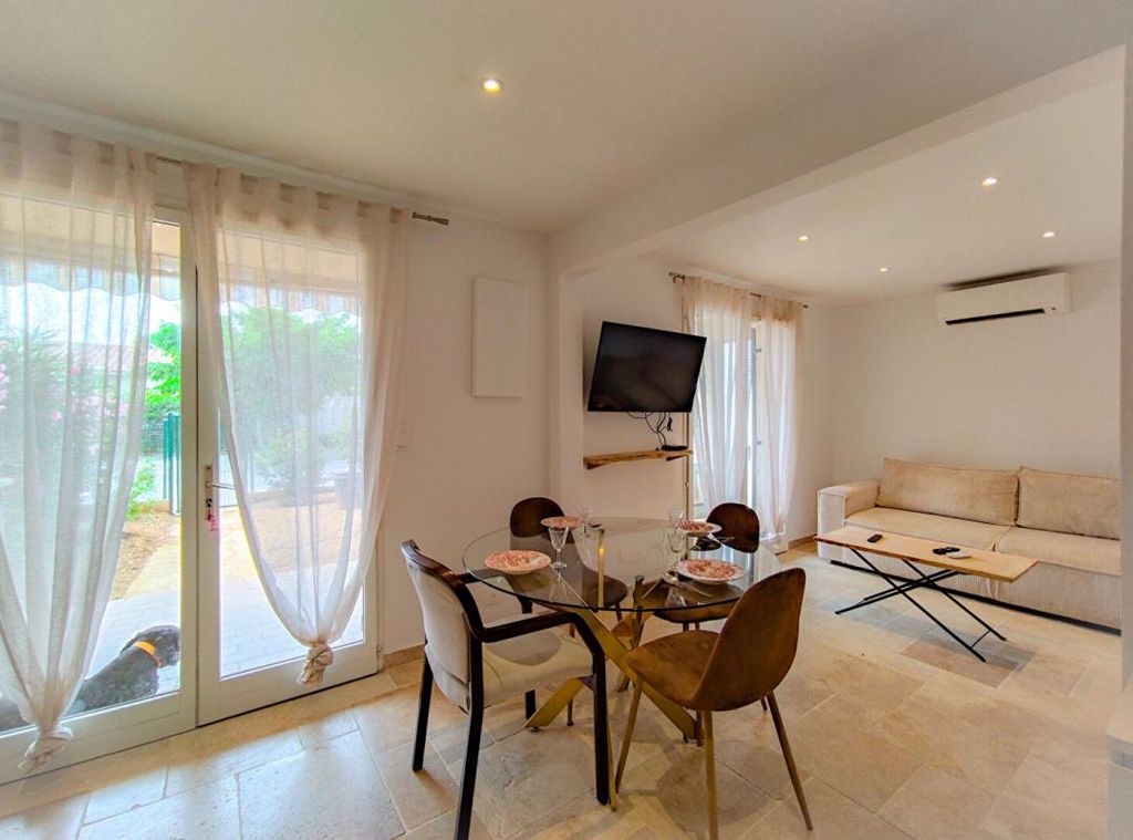 Achat appartement à vendre 2 pièces 38 m² - La Londe-les-Maures