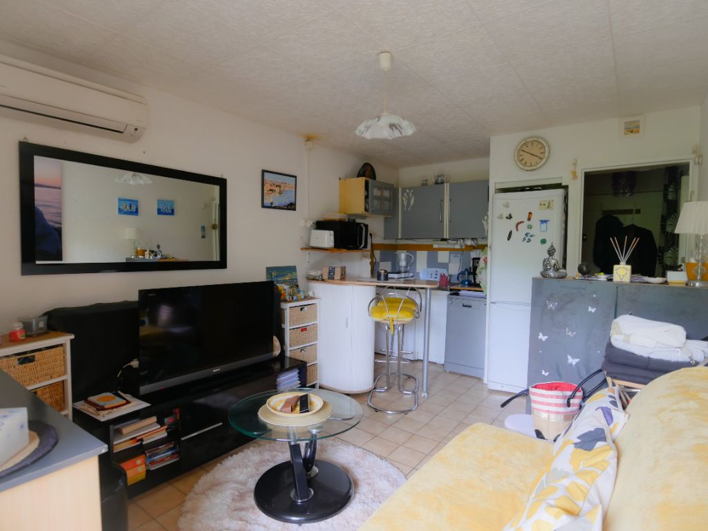 Achat appartement à vendre 2 pièces 37 m² - Bormes-les-Mimosas