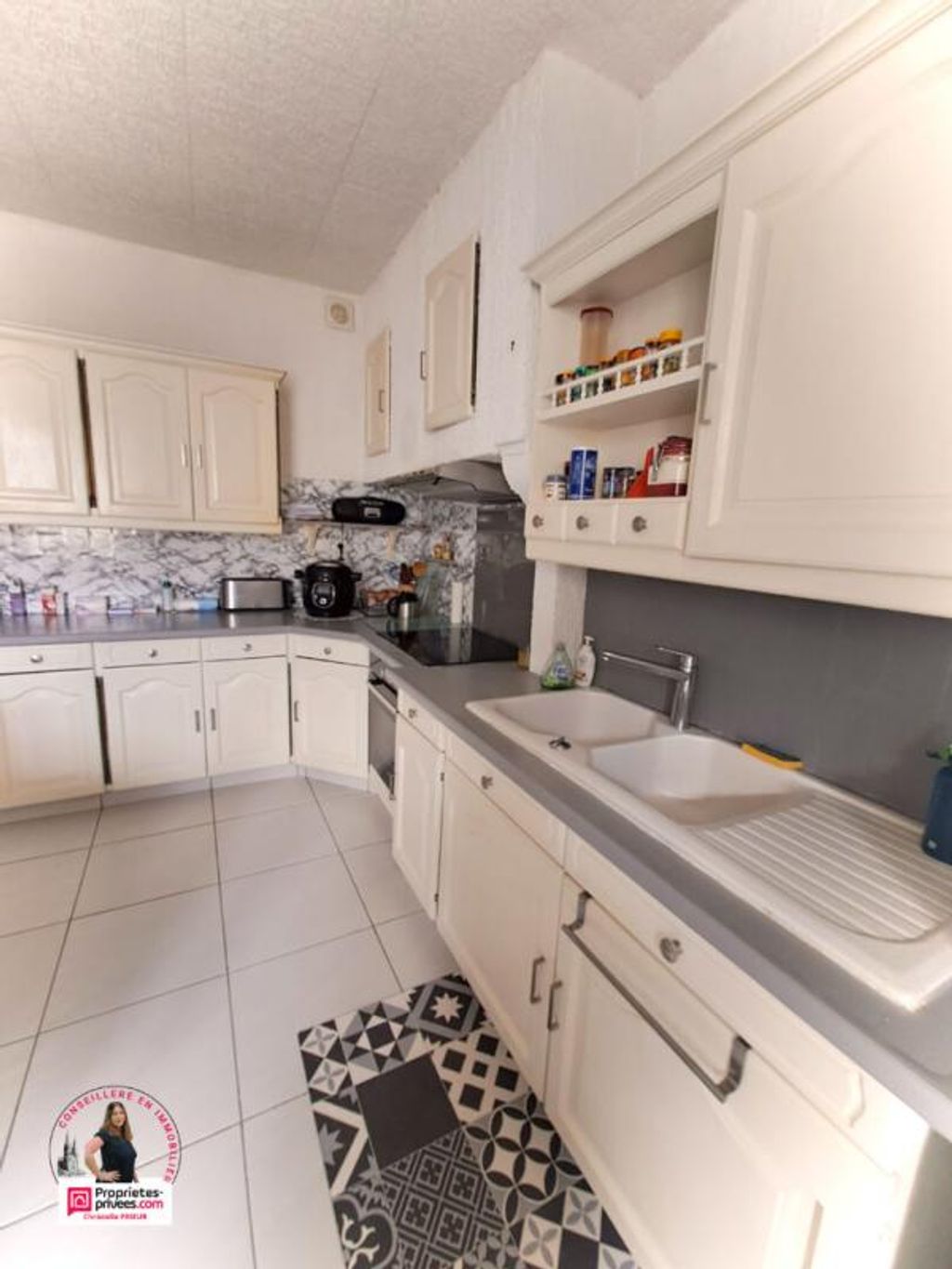 Achat maison à vendre 3 chambres 170 m² - Châlons-en-Champagne