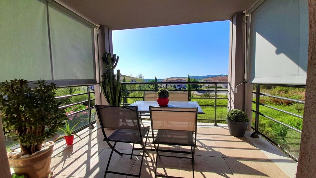 Achat appartement à vendre 2 pièces 39 m² - Roquebrune-sur-Argens