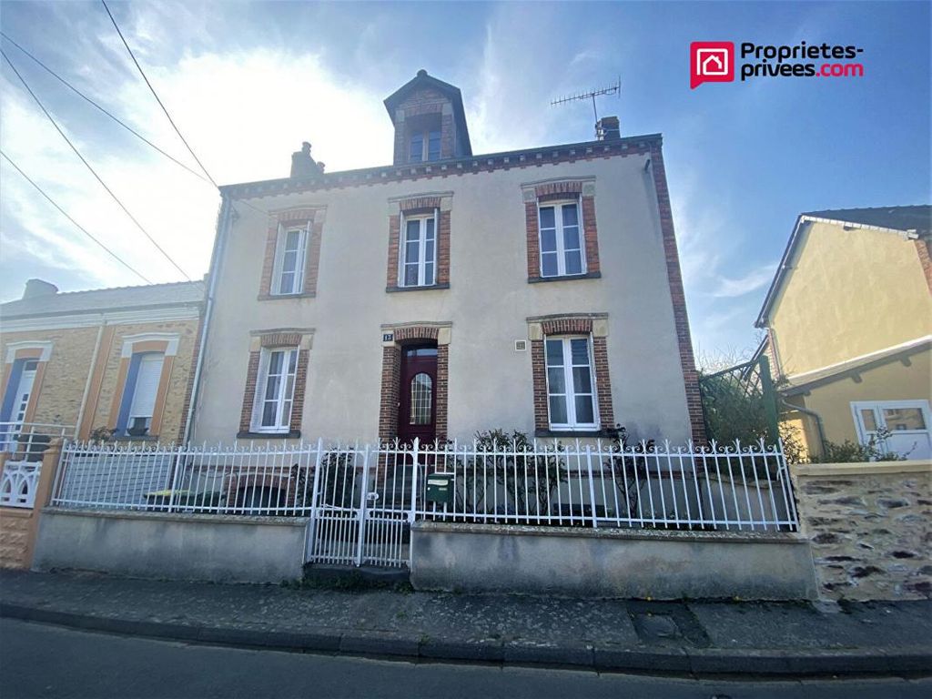 Achat maison à vendre 4 chambres 105 m² - Châteaubriant