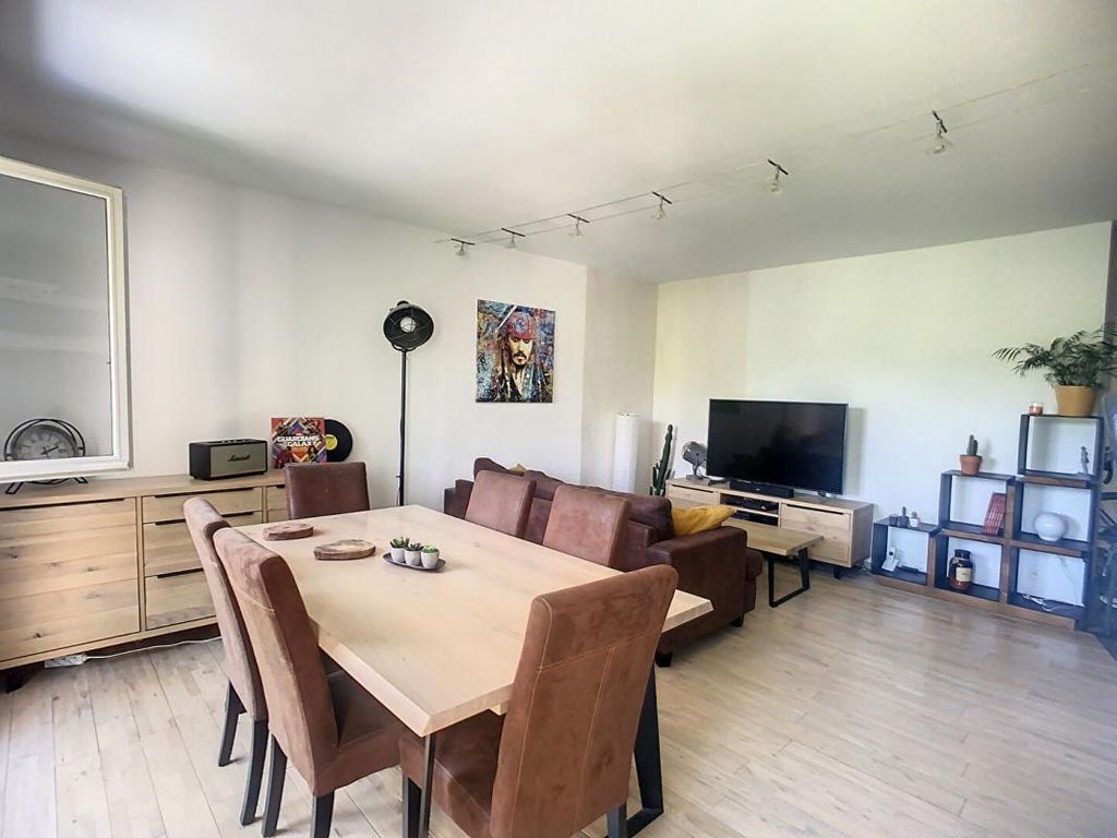 Achat appartement à vendre 3 pièces 74 m² - Igny