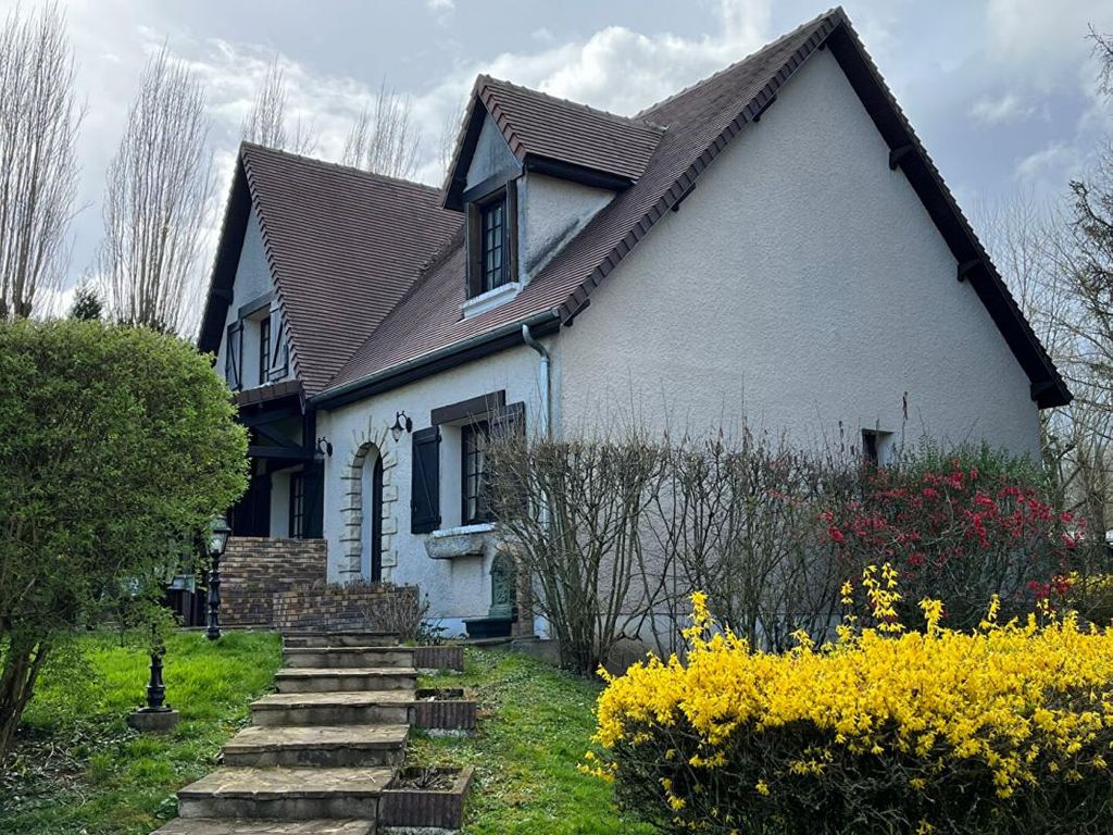 Achat maison à vendre 5 chambres 186 m² - Gournay-en-Bray