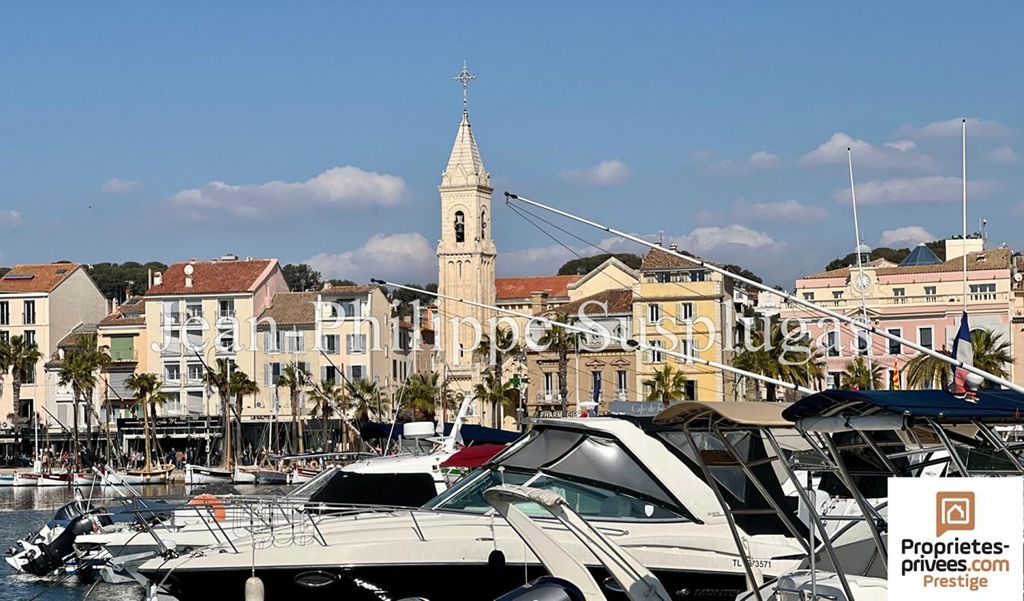 Achat maison à vendre 3 chambres 165 m² - Sanary-sur-Mer