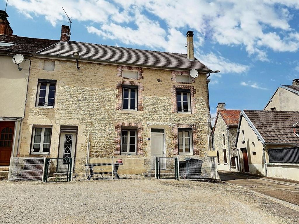 Achat maison à vendre 4 chambres 135 m² - Gyé-sur-Seine