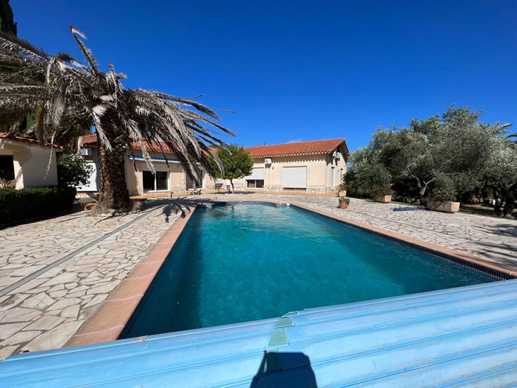 Achat maison à vendre 4 chambres 254 m² - Argelès-sur-Mer