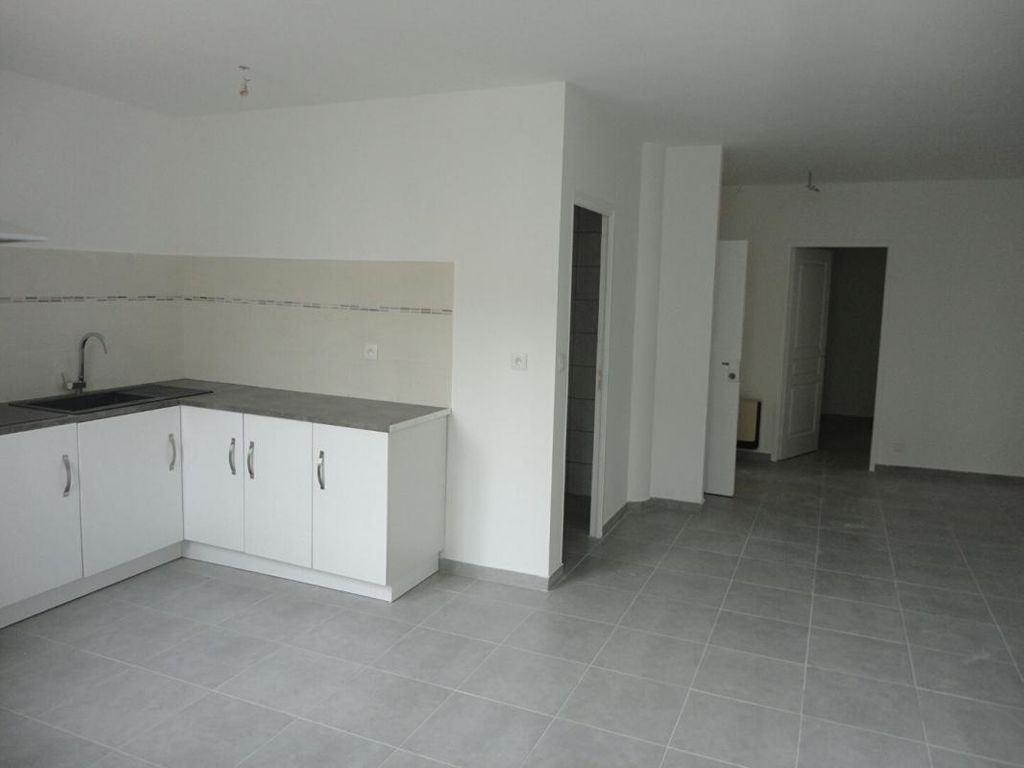 Achat appartement à vendre 4 pièces 72 m² - Marignane