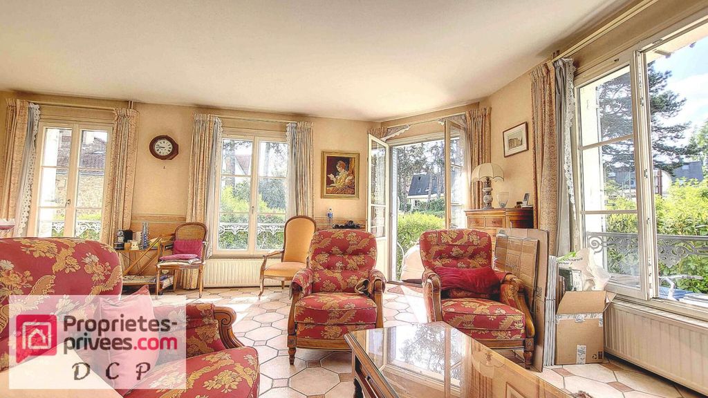 Achat maison à vendre 4 chambres 99 m² - Versailles