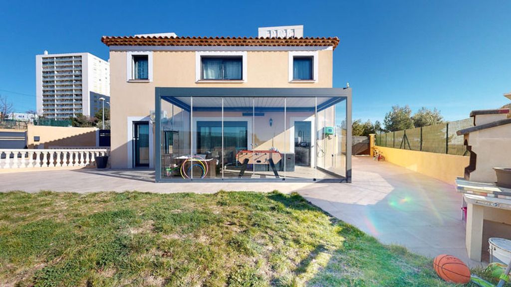 Achat maison à vendre 4 chambres 207 m² - Marseille 15ème arrondissement