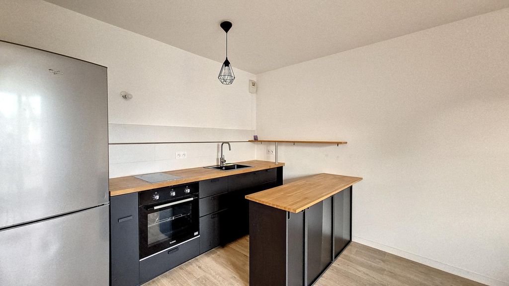 Achat appartement à vendre 2 pièces 46 m² - Beaumont-sur-Oise