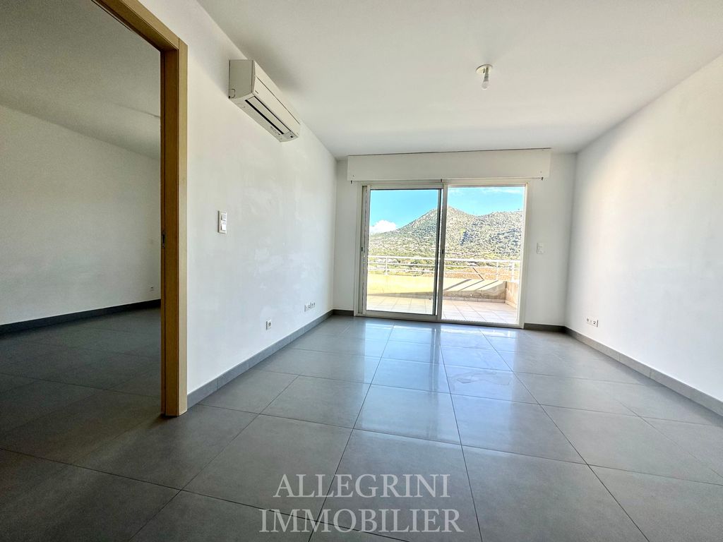 Achat appartement à vendre 2 pièces 40 m² - Sant'Antonino