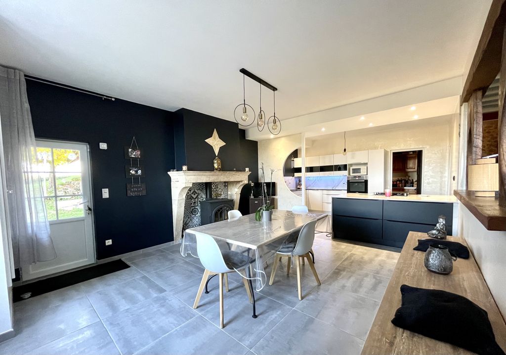 Achat maison à vendre 5 chambres 271 m² - Langon