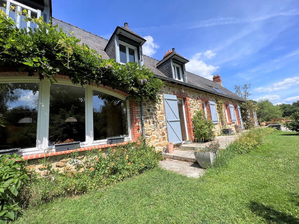 Achat maison à vendre 3 chambres 198 m² - Saint-Clément-de-la-Place