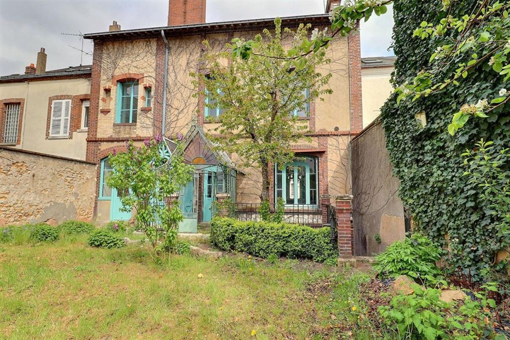 Achat maison à vendre 4 chambres 275 m² - Châteaudun