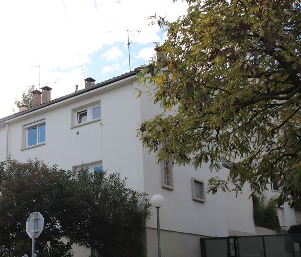 Achat maison à vendre 4 chambres 112 m² - Montpellier