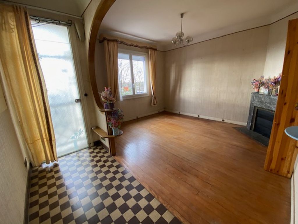 Achat maison à vendre 2 chambres 136 m² - Saintes