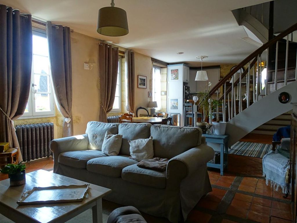 Achat maison à vendre 3 chambres 175 m² - Montignac