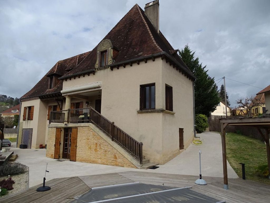 Achat maison à vendre 5 chambres 178 m² - Montignac