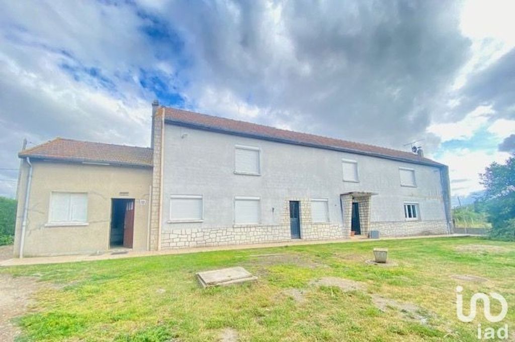 Achat maison à vendre 5 chambres 168 m² - Gournay-en-Bray