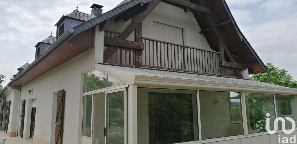 Achat maison à vendre 5 chambres 250 m² - Poueyferré