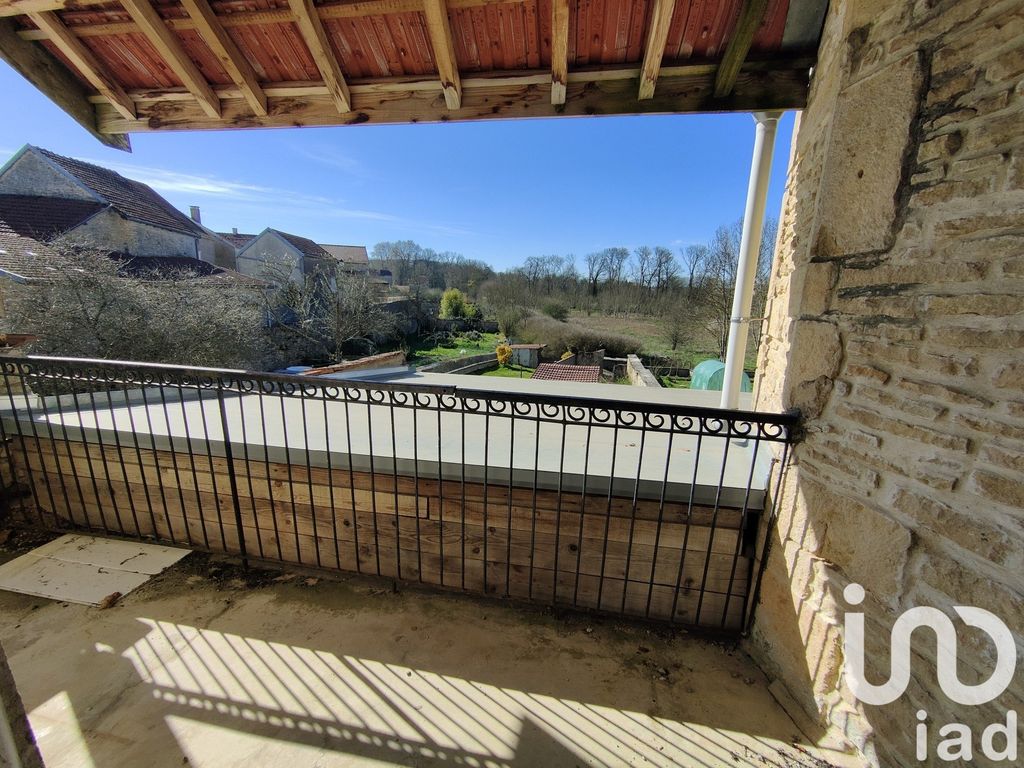 Achat maison à vendre 4 chambres 130 m² - Châteauvillain