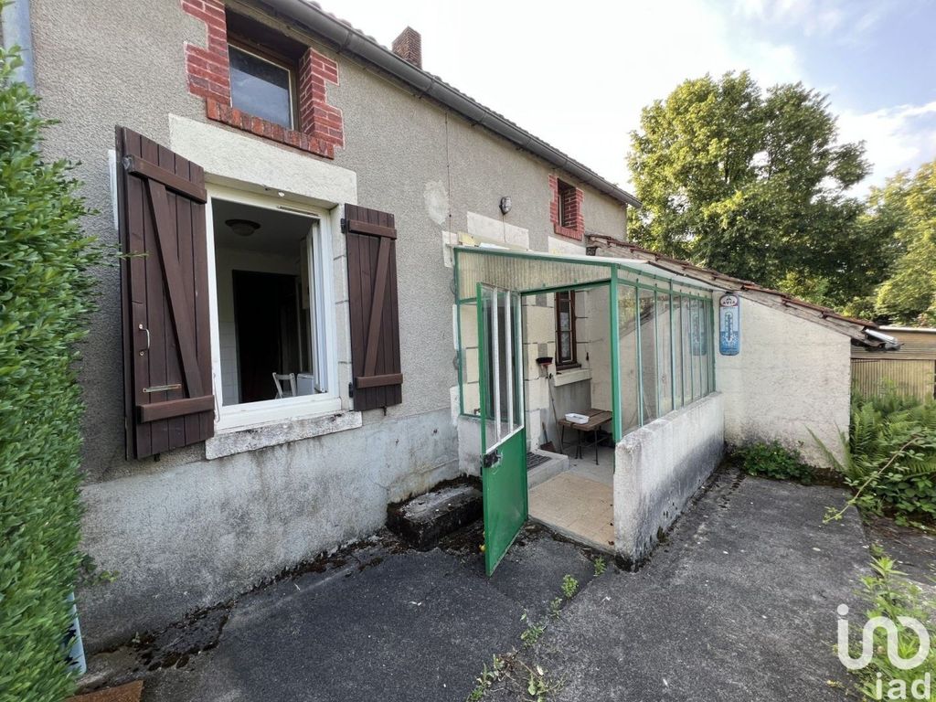 Achat maison à vendre 1 chambre 50 m² - Saint-Sulpice-les-Feuilles