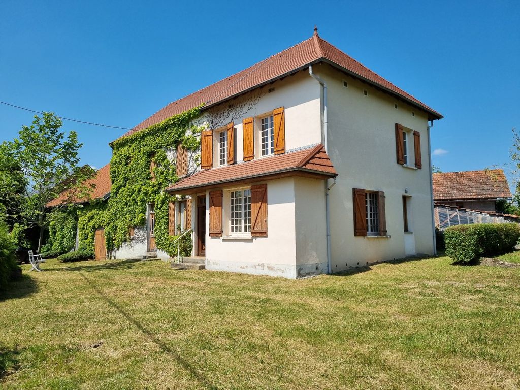 Achat maison à vendre 6 chambres 227 m² - La Chapelle