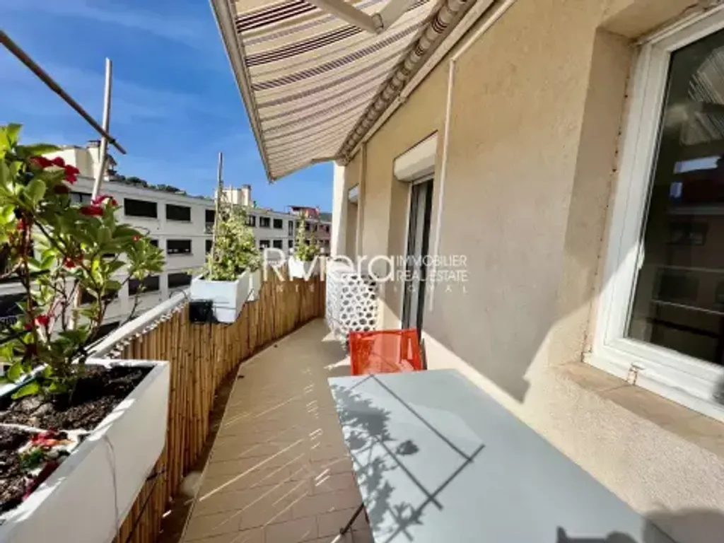 Achat appartement à vendre 3 pièces 78 m² - Cavalaire-sur-Mer